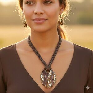 Brown and Gold Pendant Necklace and Earring Set